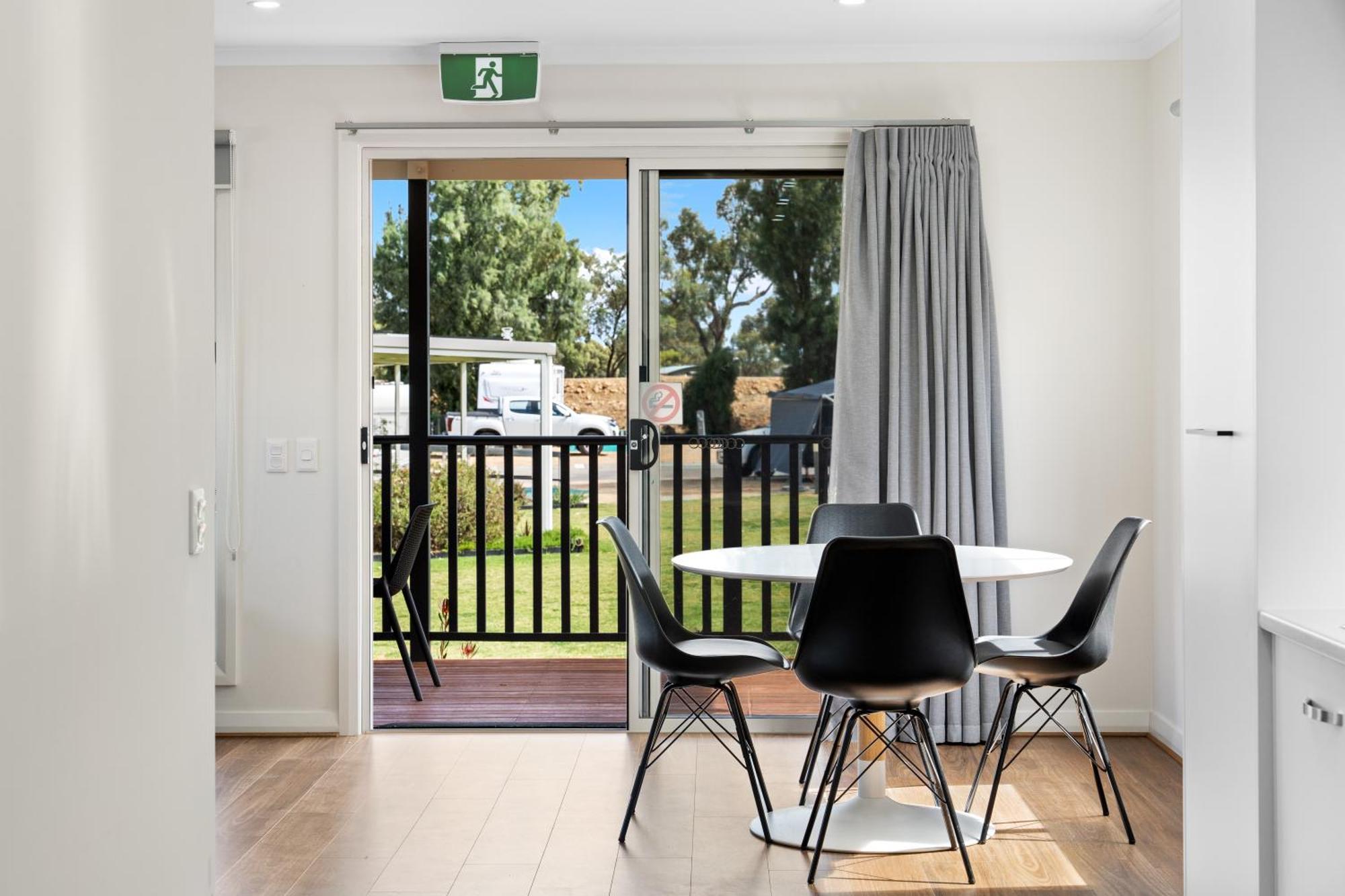 Echo Holiday Parks - Waikerie Exterior photo